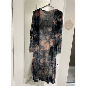 Gorgeous velvet Anistar long open front cardigan. Perfect condition